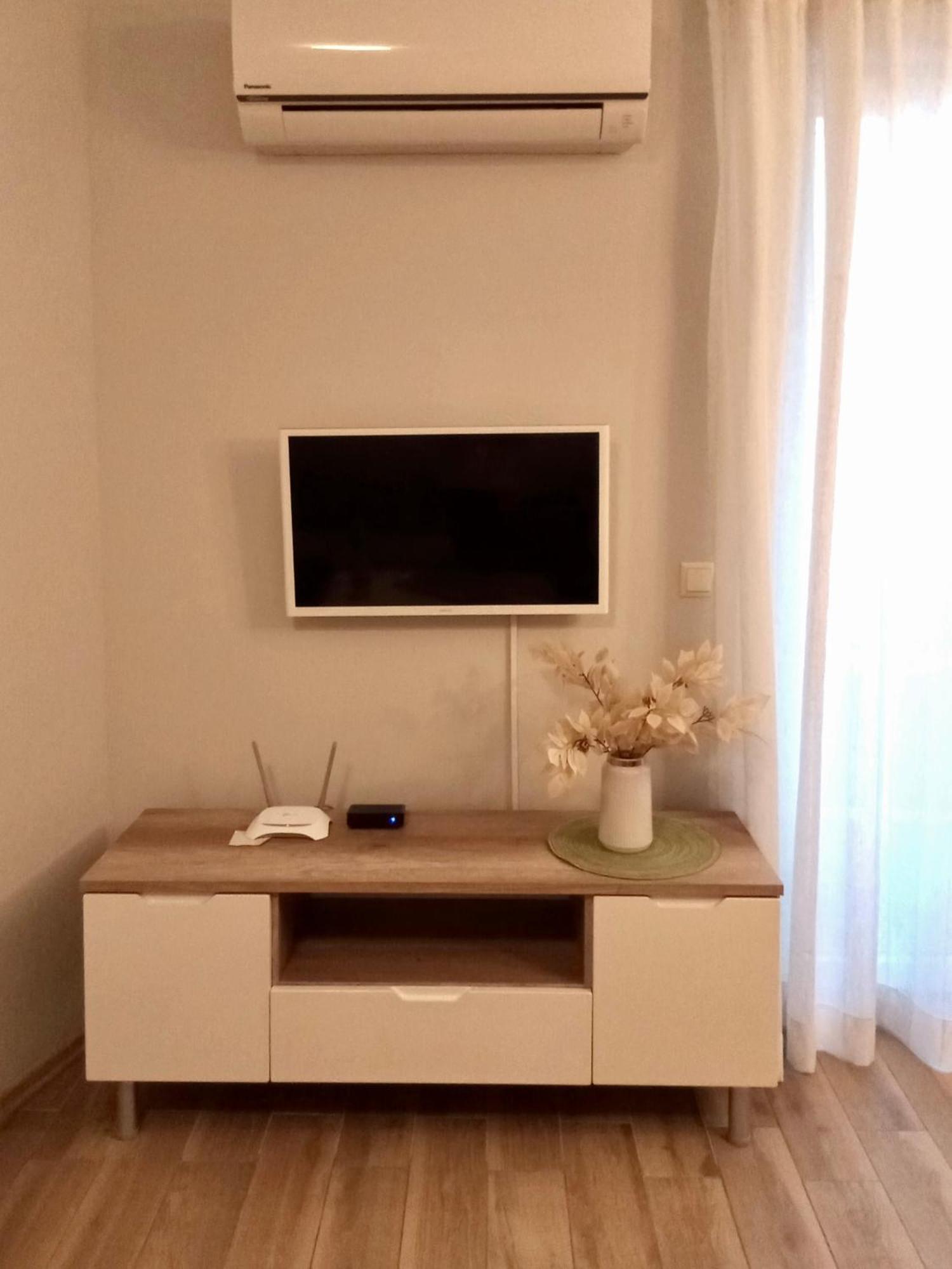 Apartment Morskoi Gnom Burgas Exterior photo